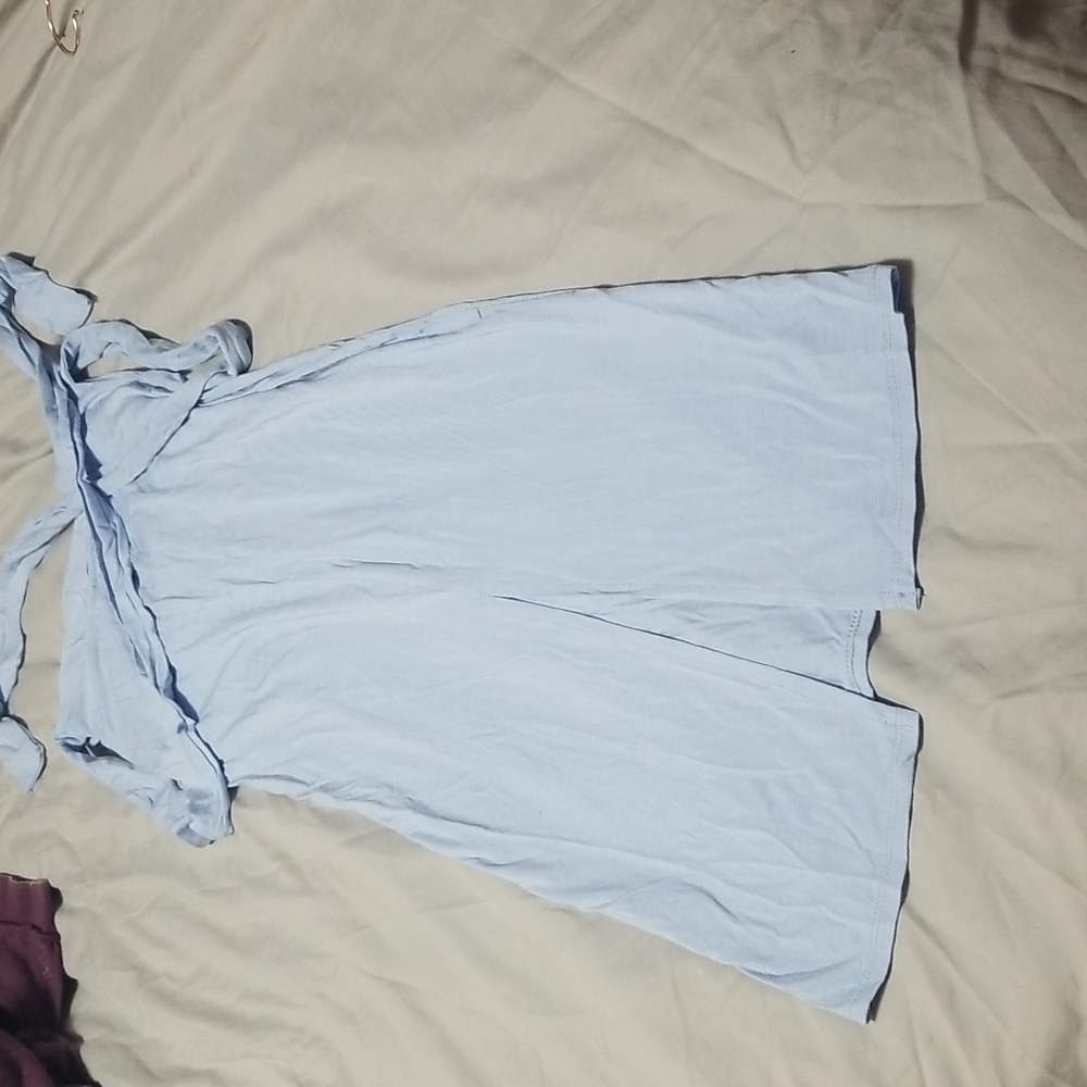 Crisscross Bodycon Dress - Picture 4 of 8